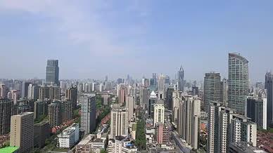 上海城市密集的高楼建筑延时拍摄视频的预览图